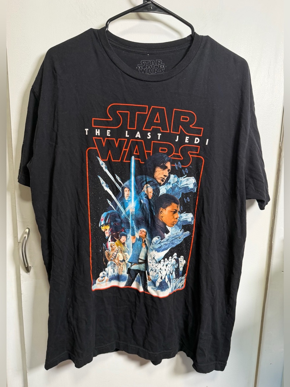 Star Wars The Last Jedi Graphic Tee